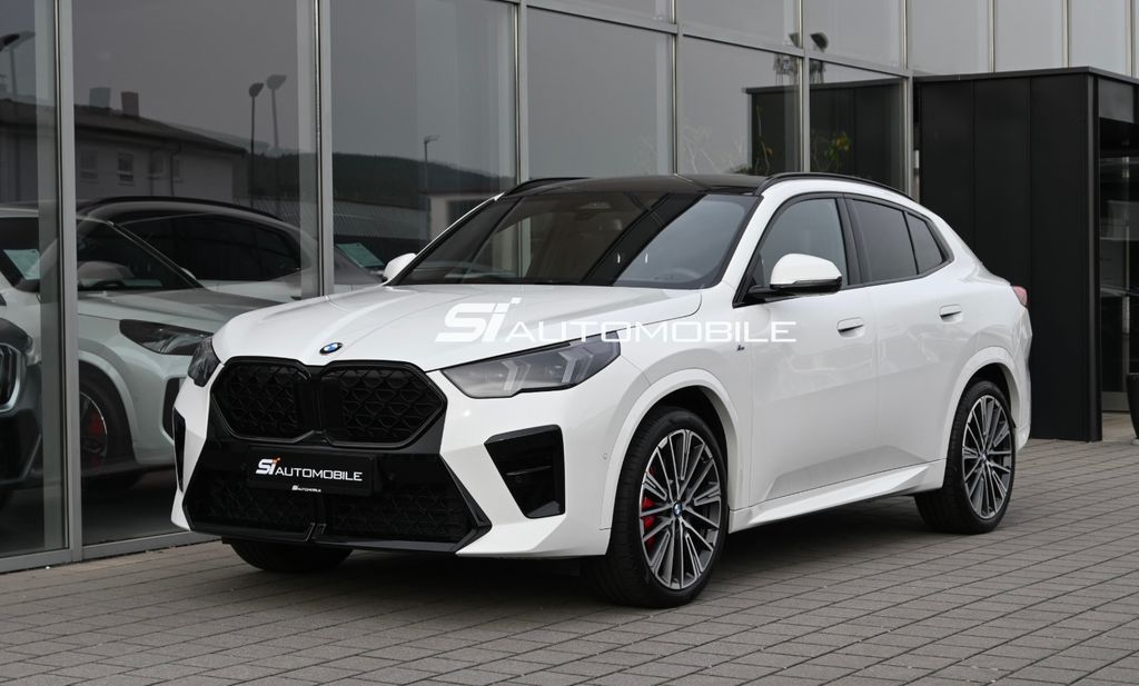 Image of BMW X2
