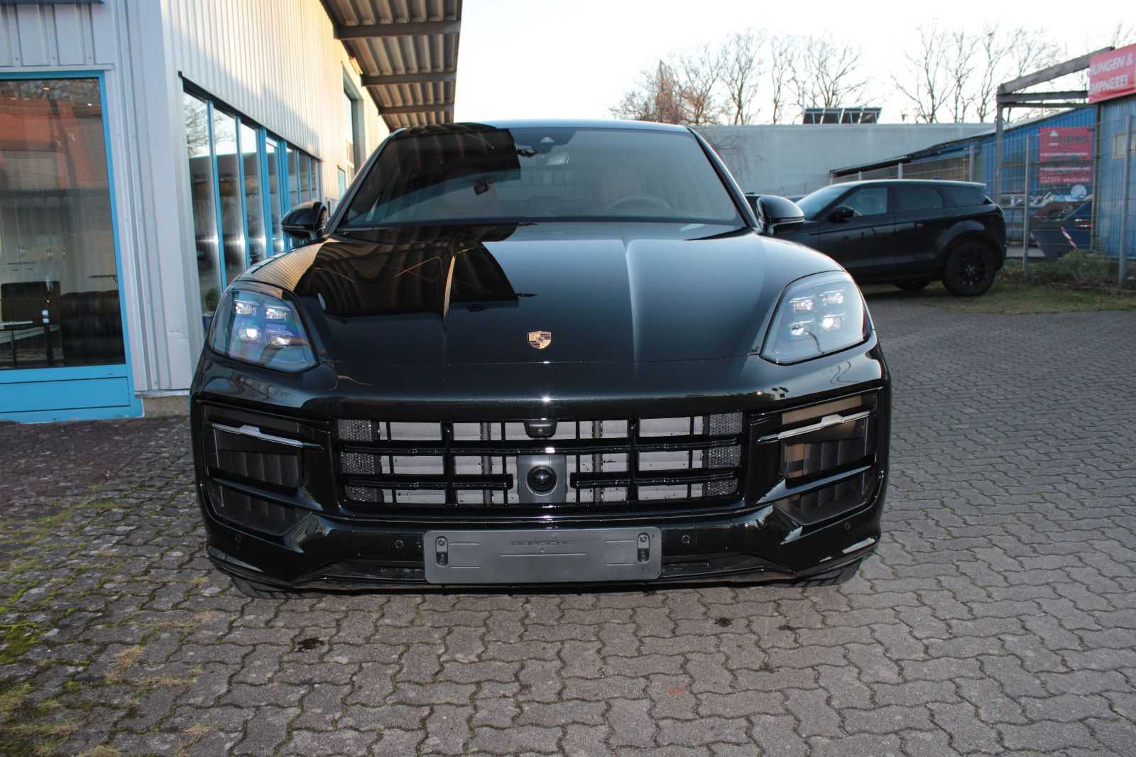 Fahrzeugabbildung Porsche Cayenne Coupe E-Hybrid *MY2026*