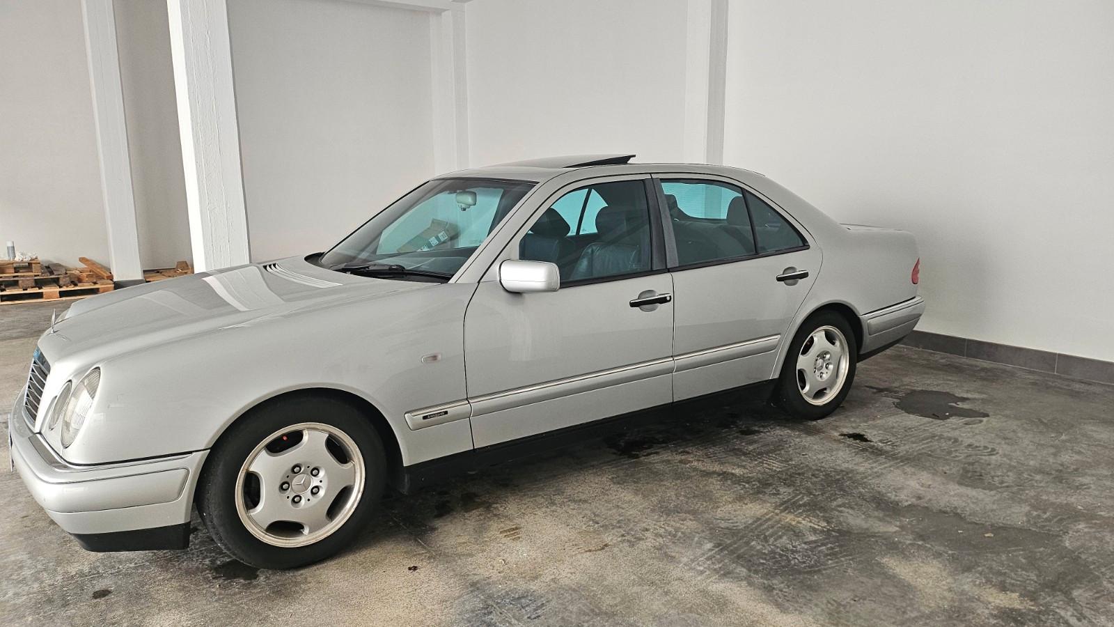 Mercedes-Benz E 250