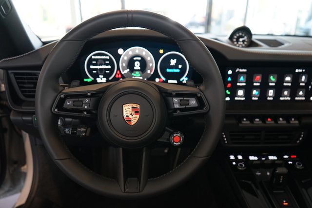 Porsche 992.2 Carrera GTS Cabriolet | LIFT | HD-Matrix