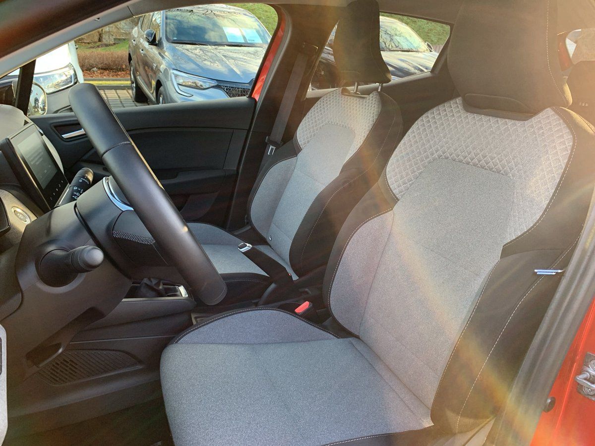 Renault Clio - Bild 9