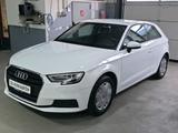 Audi A3 basis*BI-XENON*1-HAND*SCHECKHEFT*