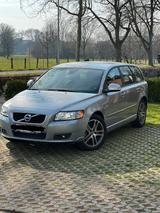 Volvo VOLVO V50 D3 1 Hand  Automatik Top Zustand ! - Volvo V50: Automatik