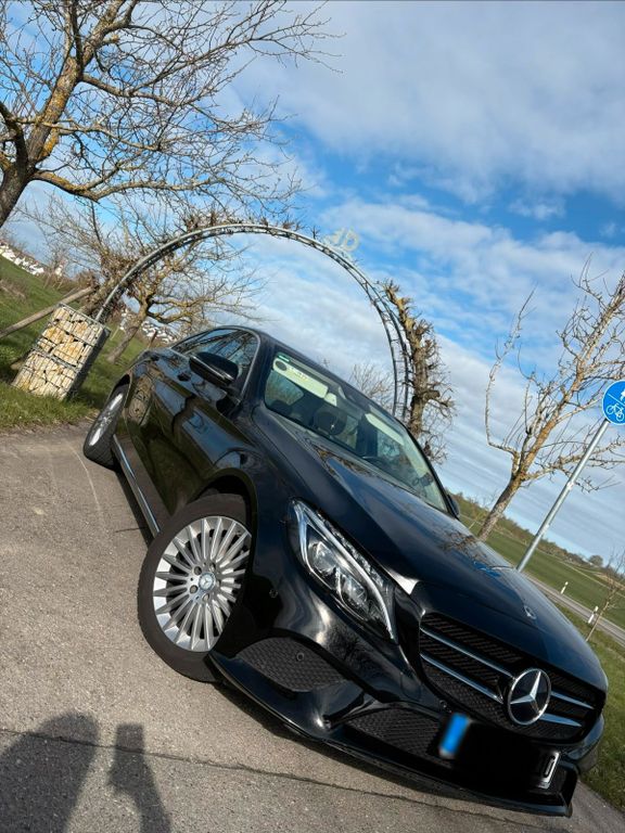 Image of Mercedes-Benz C 220