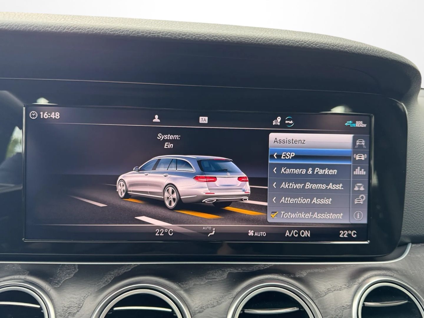 E 220 Avantgarde * NAVI*LED*AHK*