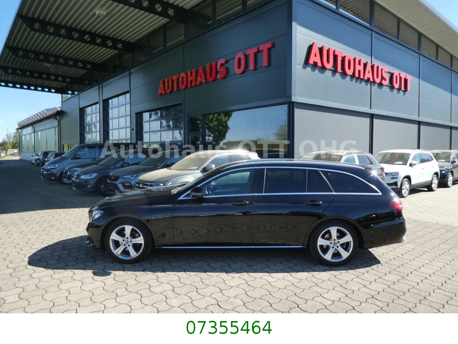 MERCEDES-BENZ E 220d  T-Modell AVANTGARDE