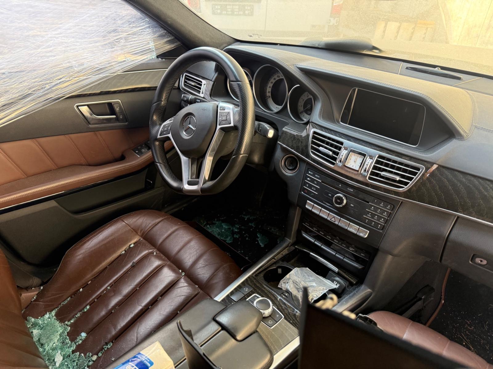 Mercedes-Benz E400 2015 — photo 8