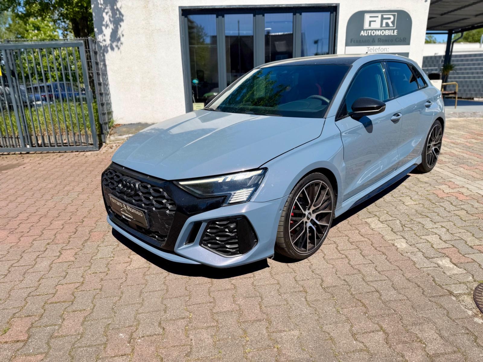 Audi RS3 RS 3 Sportback 2.5 TFSI quattro Nur Export