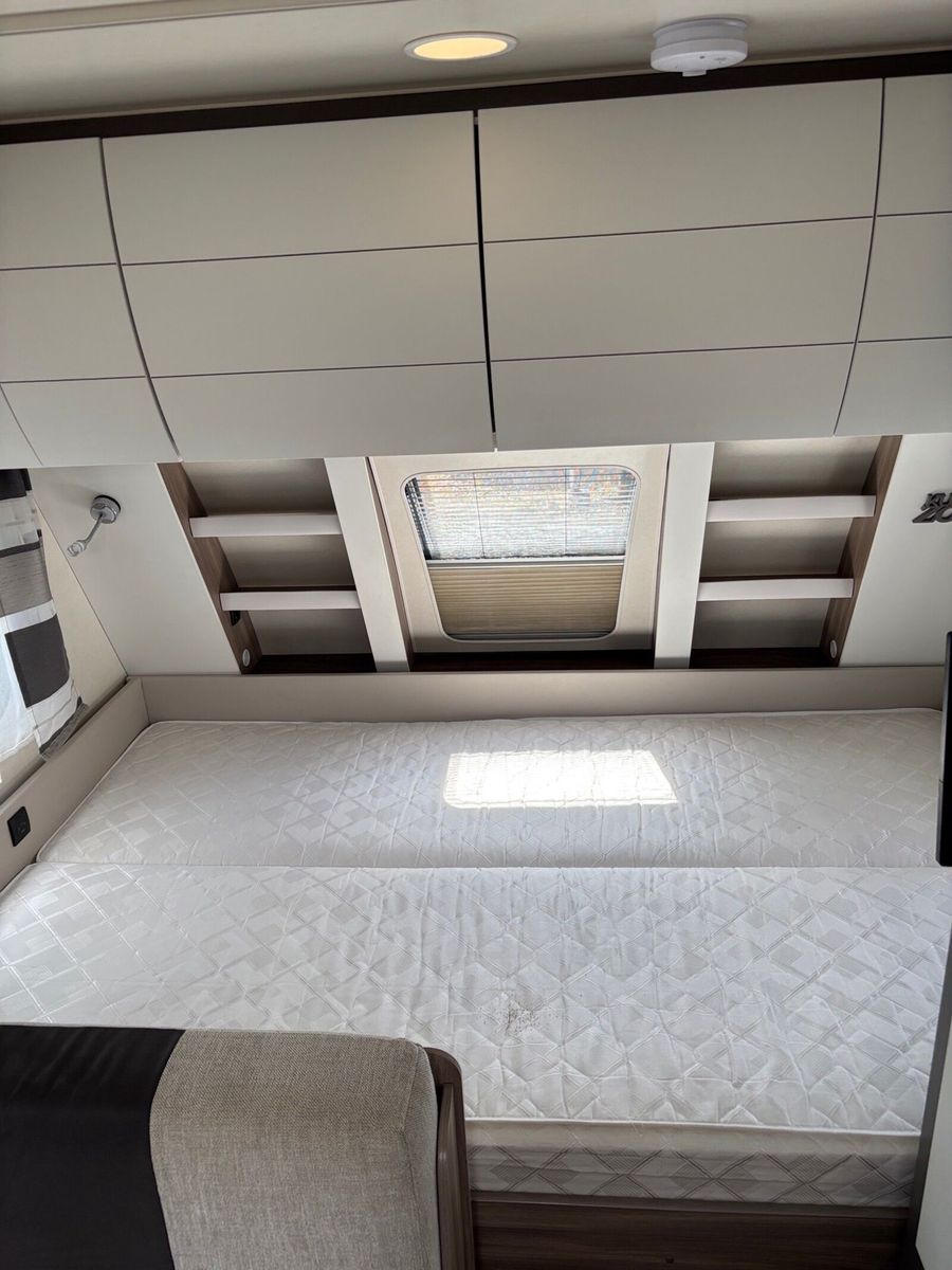 Fahrzeugabbildung Hobby Excellent Edition 490 KMF