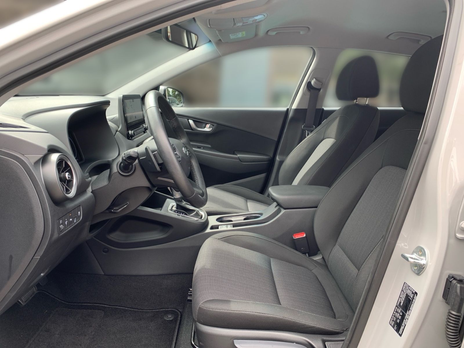 Fahrzeugabbildung Hyundai KONA 1.6 GDI Trend Hybrid Navi Assi