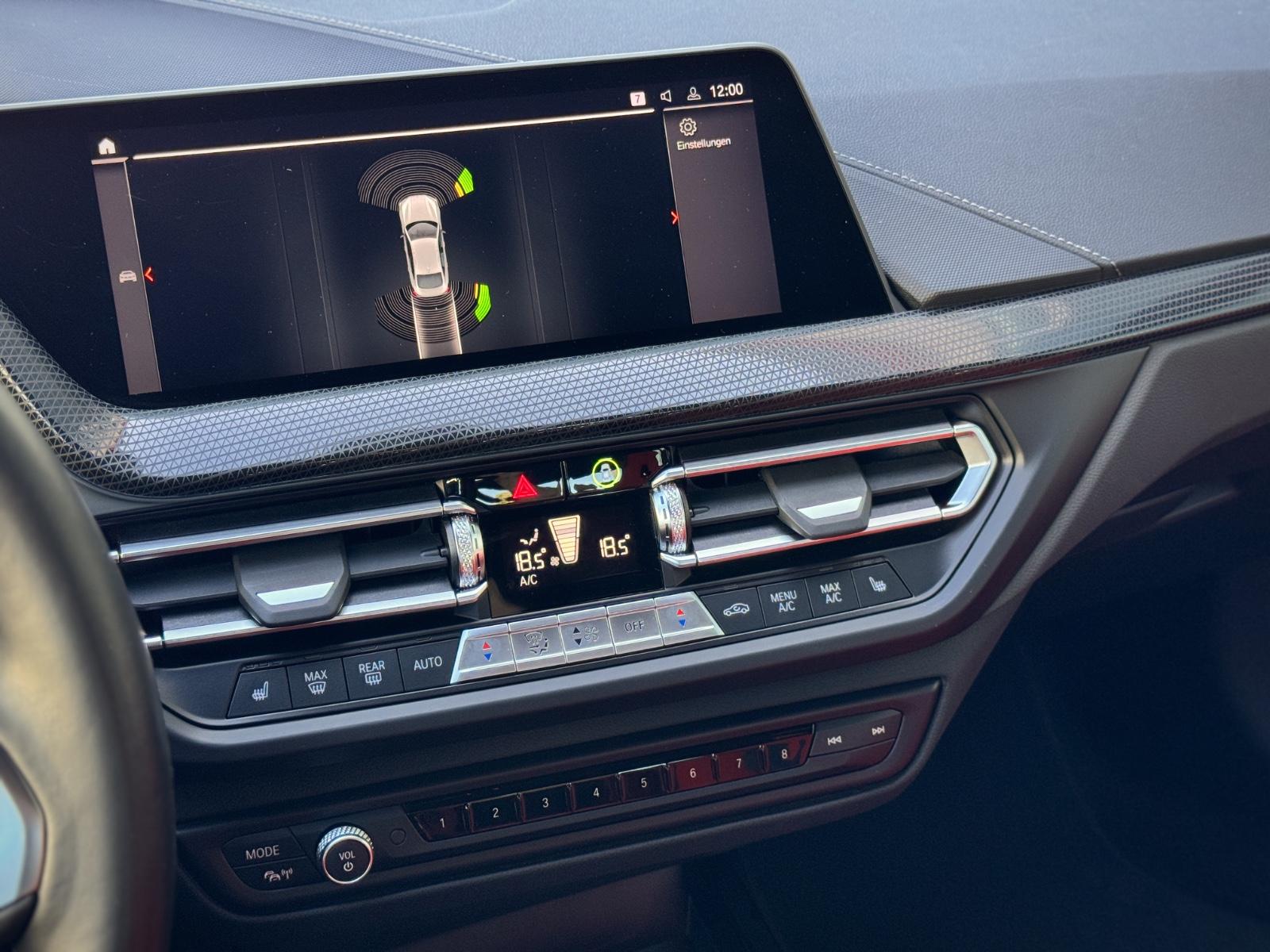 BMW 218 Gran Coupé 218d Gran Coupé M-Sport *LEDER LED NAVI*, миниатюра 16
