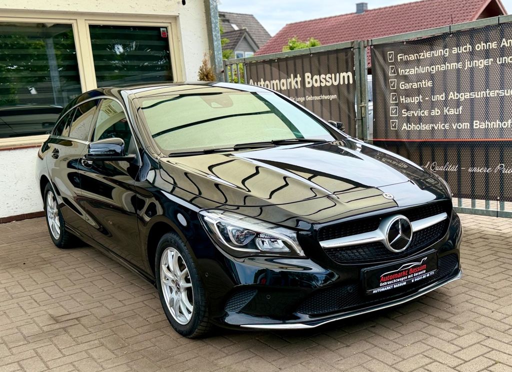 Mercedes-Benz CLA 180 Shooting Brake Aut. RKam LED Sportsitze – Ansicht 4