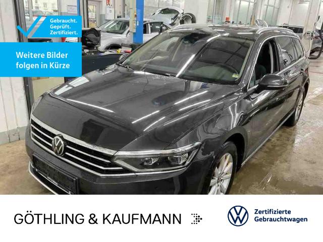 Volkswagen Passat Variant Elegance 2.0 TDI DSG*NAVI*PANO*AH