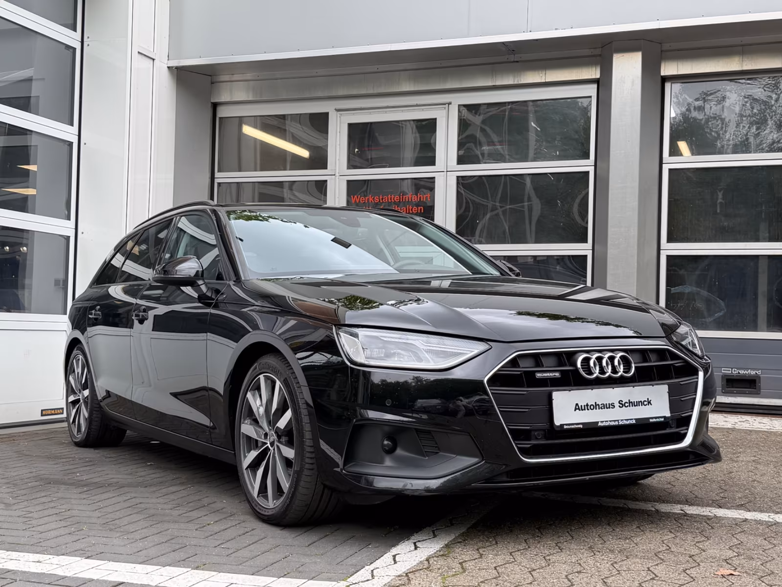 Audi A4 Avant 50TDI*Q*LEDER*CAM*AHK*HUD*LED