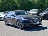 BMW 540d xDrive M-Sport PANO STANDHZ B&W HUD 360° - BMW 5er Reihe: Limousine