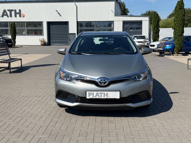 Toyota Auris Cool