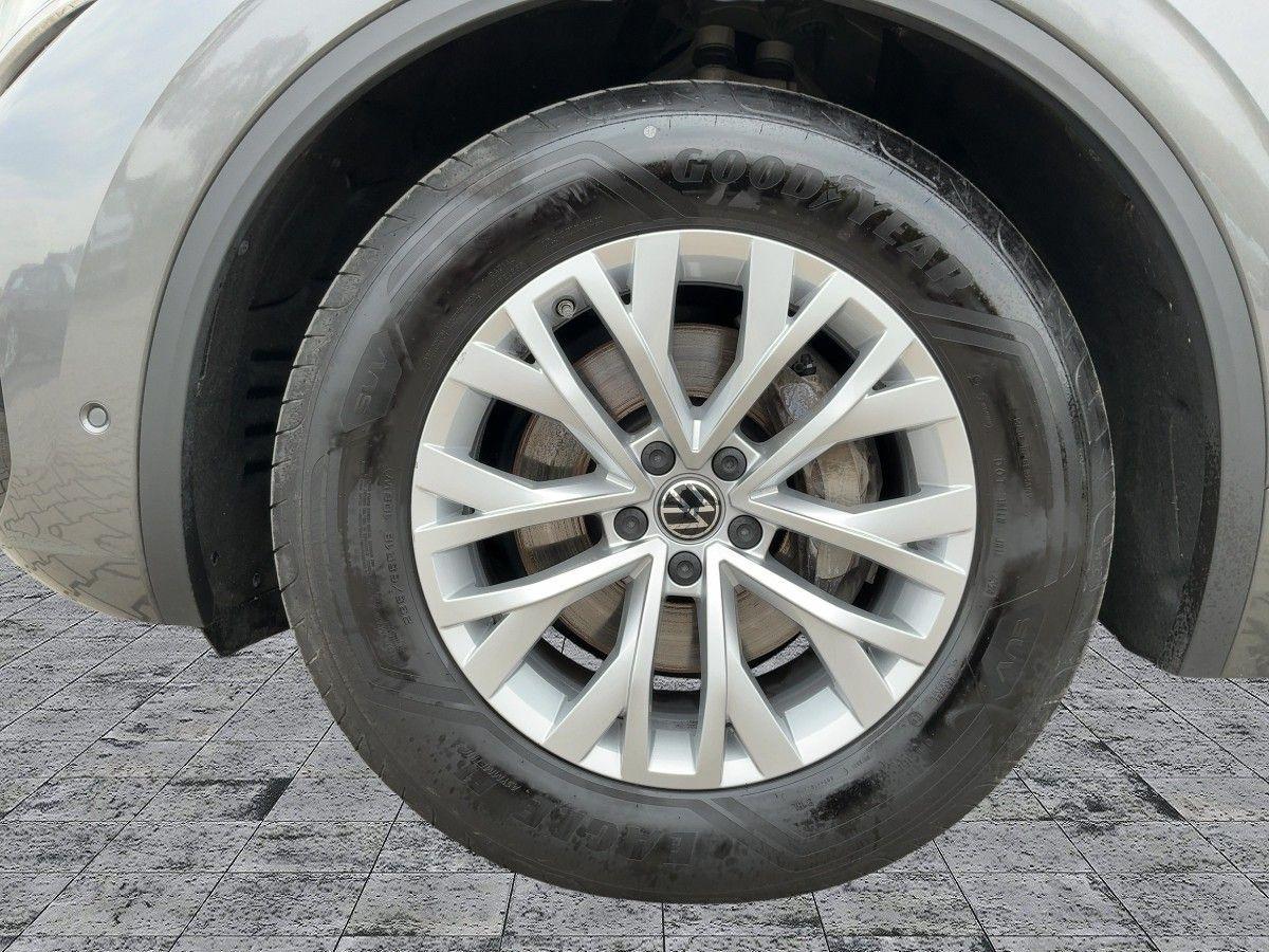 Volkswagen Touareg 3.0 TDI 4M DSG 5JG+HD-MATRIX+NAV+AIR+AHK