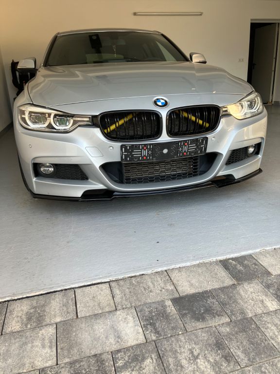 Image of BMW 320