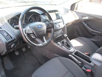 Ford Focus 1,5 TDCi Trend Turnier  PDC + Tempomat  PA