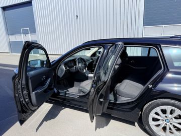 BMW 320 - 11