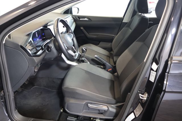 Volkswagen Polo VI 1.0 MPI Life AID+KAM+LED+CARPLAY