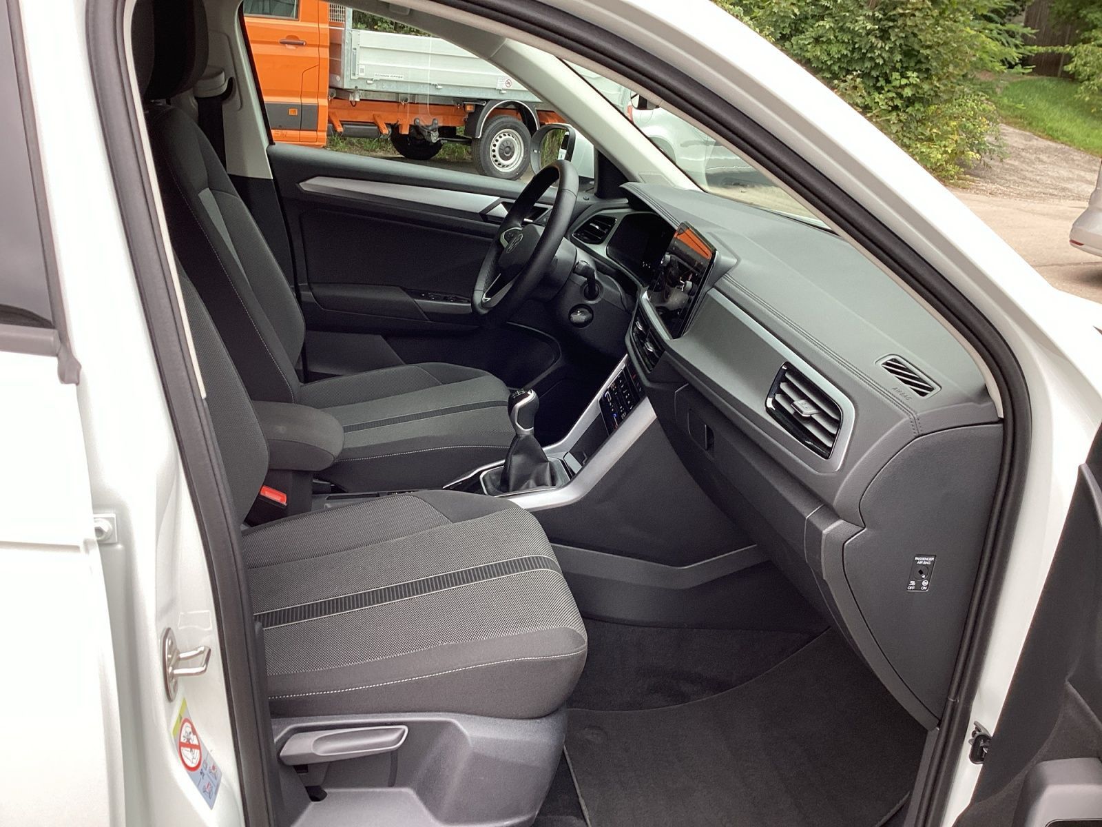 Volkswagen T-Roc - Bild 13