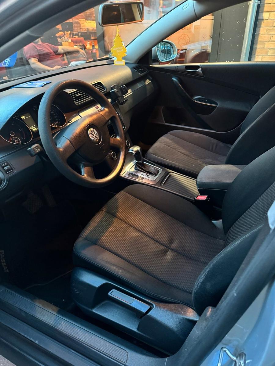 Volkswagen Passat 2010 — photo 6
