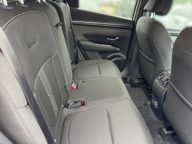 Fahrzeugabbildung Hyundai Tucson Advantage 2WD Navi Digitales Cockpit Soun