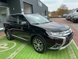 Mitsubishi Outlander TOP 2.2DI-D 4WD//GEWERBE&EXPORT - Mitsubishi Outlander mit Diesel-Antrieb: Allradantrieb, Geländewagen, Automatik, 2.2