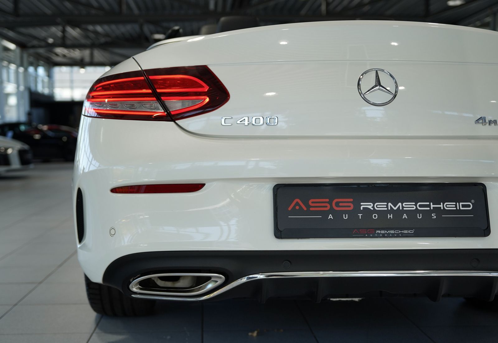 Mercedes Benz C 400