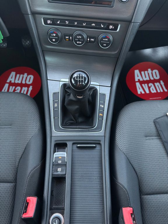 VW Golf - Bild 14