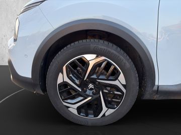 Citroën C4 1.2 PureTech 130 Max +HUD+LED+SHZ+KeyLess+PDC