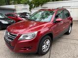 Volkswagen Tiguan Trend & Fun BlueM. 1.Hand Navi Scheckheft - gebrauchte VW Tiguan aus dem Jahr 2011