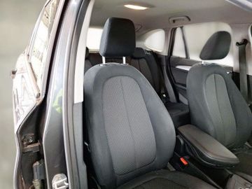 BMW X1 - 10