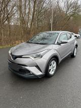 Toyota C-HR Hybrid - Toyota C-HR: Limousine