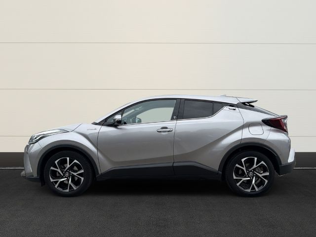 Toyota C-HR Hybrid Team D