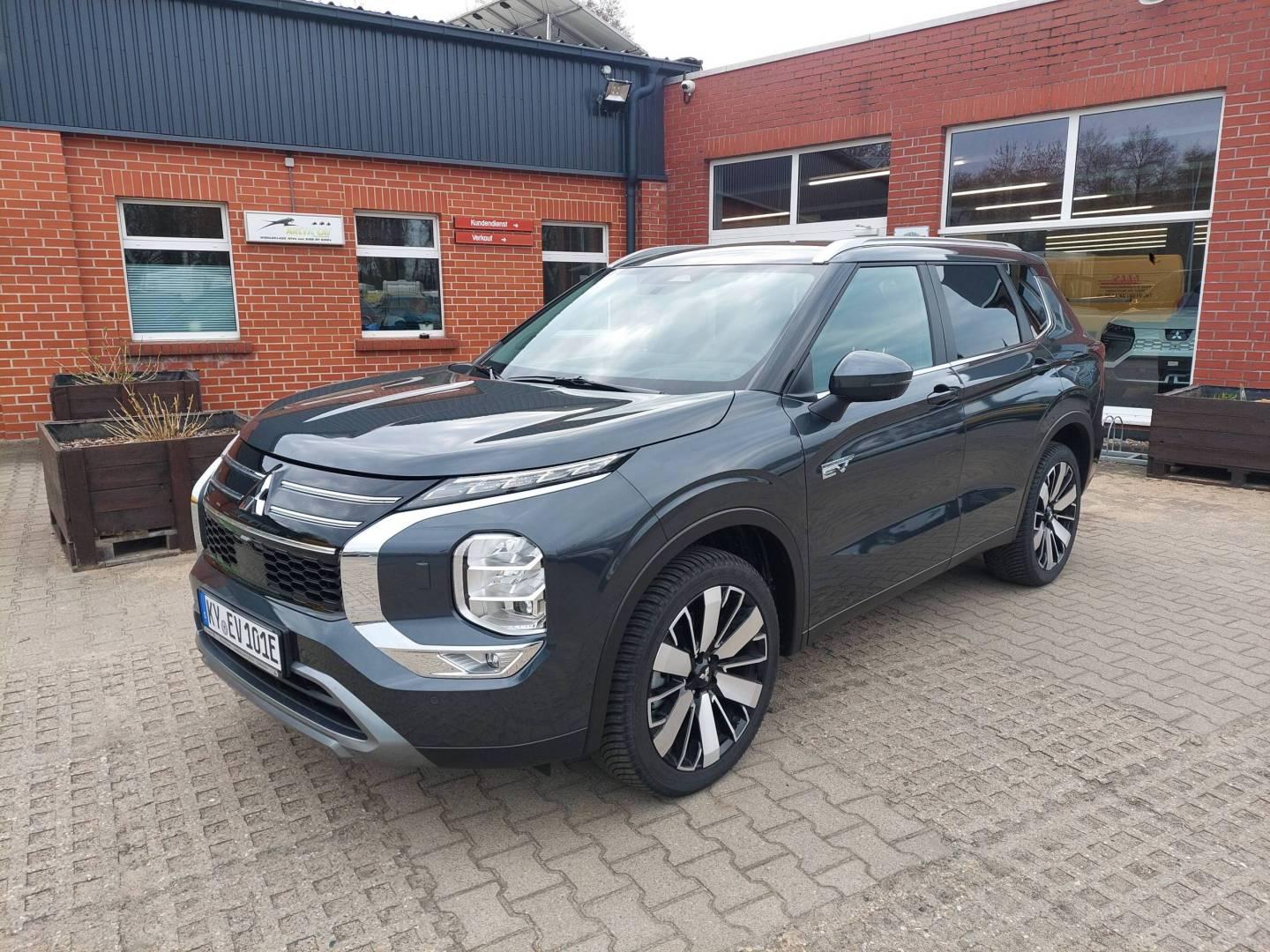 Mitsubishi Outlander Plug-in Hybrid Intro Edition 2.4
