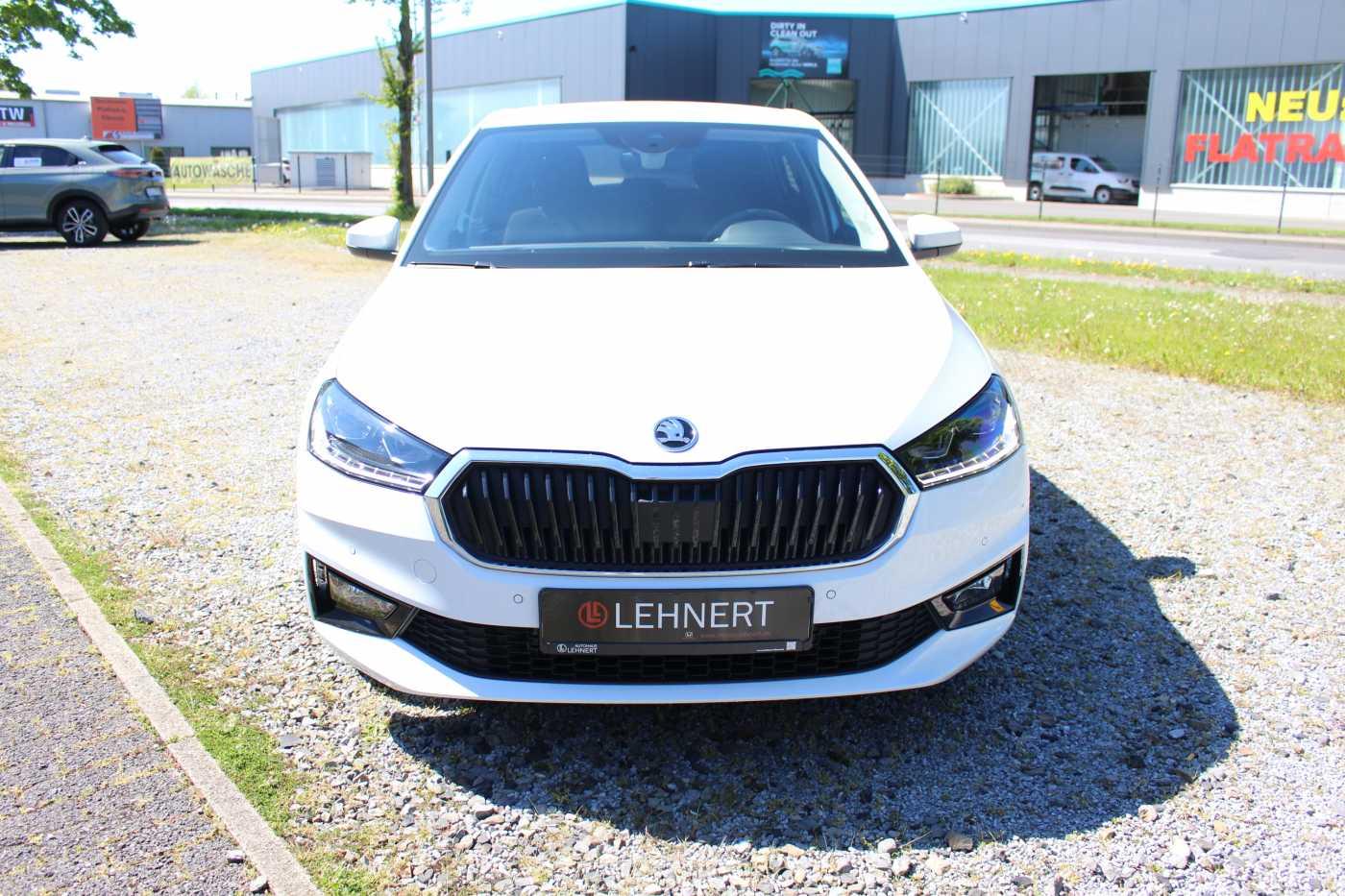 Skoda Fabia IV 1.0 TSI Tour Navi