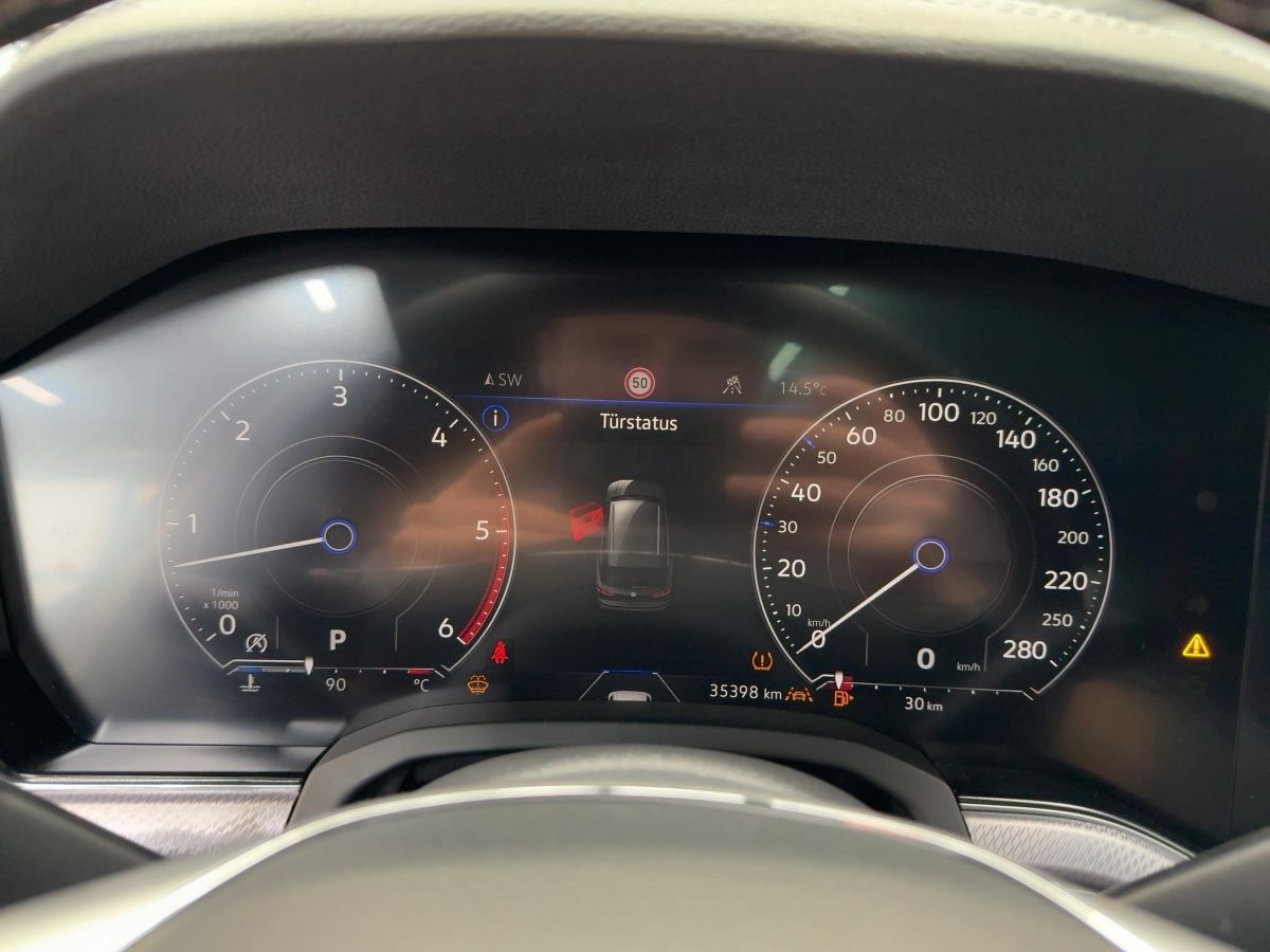Volkswagen Touareg 3.0 V6 TDI DSG 4M R-Line Pano Luft LED-M foto 13