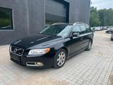Volvo V70 T4 R-Design PWS *Leather*Cam*Xenon* - Volvo V70: R Design