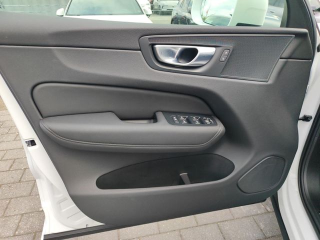 VOLVO XC 60 (Bild 16 von Array)