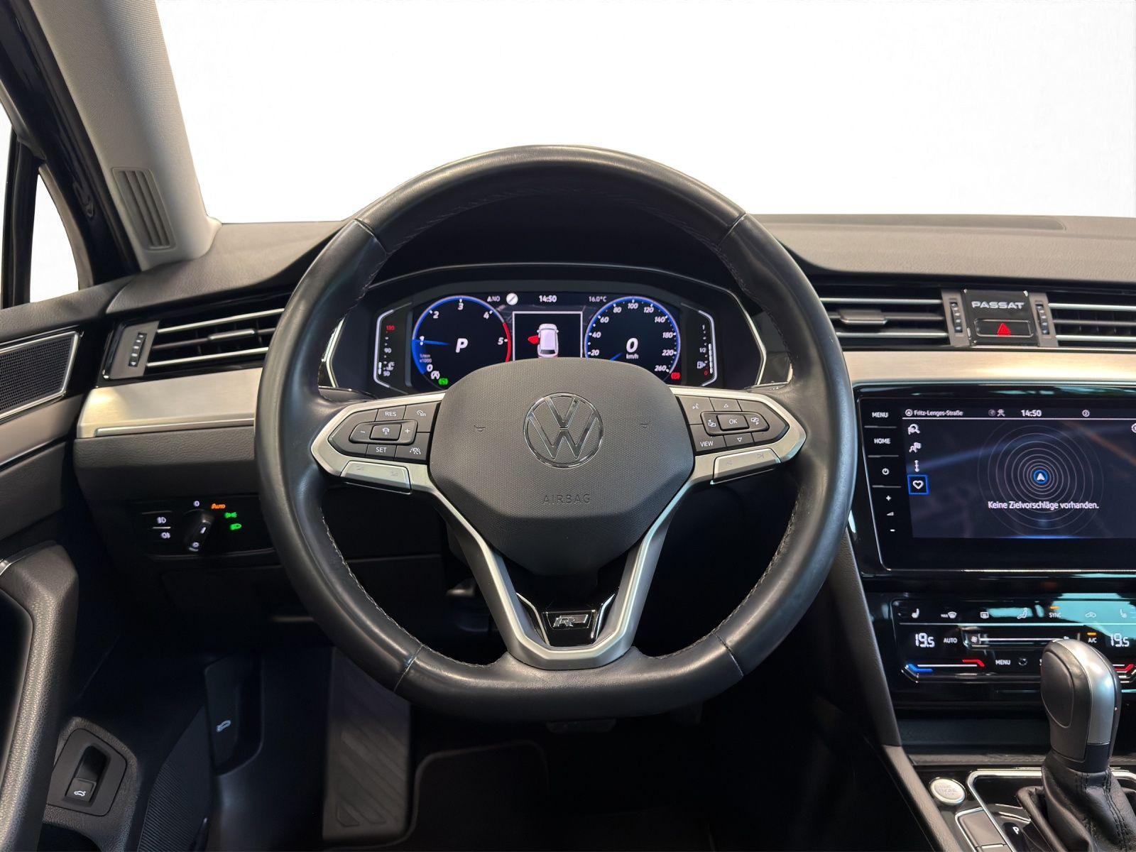 Volkswagen Passat 2.0 TDI Elegance R-Line DSG *Navi, миниатюра 9