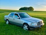 Mercedes-Benz Mercedes W124 230E Rostfrei HKenz.. Original - Mercedes-Benz 230 aus 1991