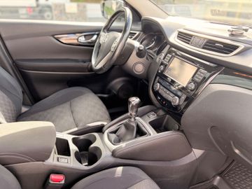 Nissan Qashqai - 11