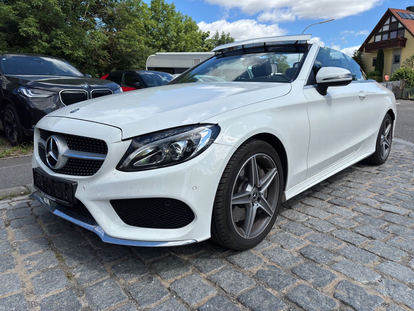 MERCEDES-BENZ C 250 d AMG Line Cabrio AMG Interieur Airscarf