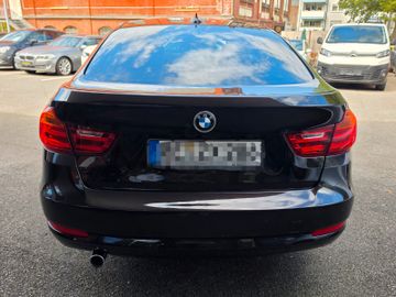 BMW 318 - 11