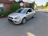 Ford Focus Cabrio Titanium - Ford Focus aus 2008: Cabrio
