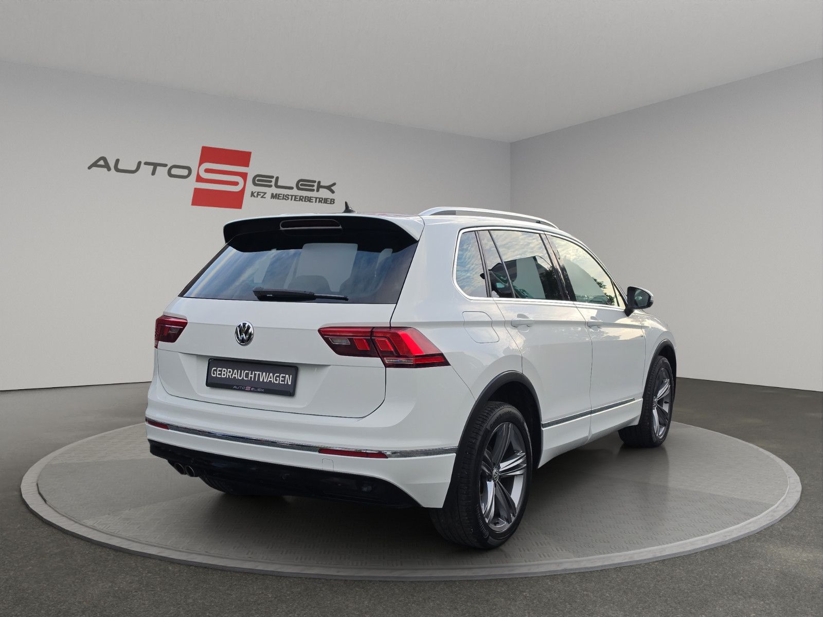 Fahrzeugabbildung Volkswagen Tiguan Join 4Motion ALLRAD AUTOMATIK