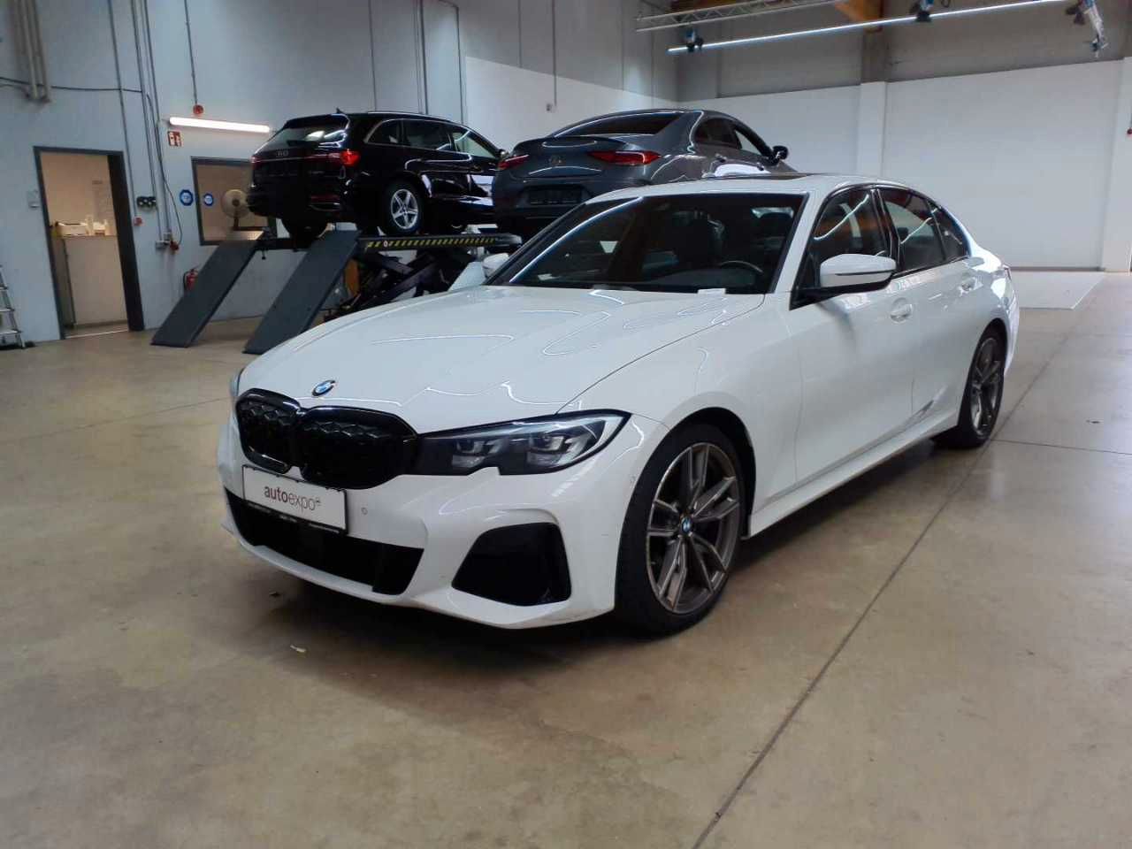 BMW M340d xDrive M Sport Navi GD H&K imagem 3