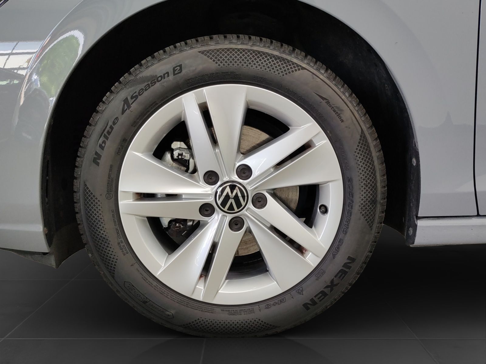 Volkswagen Golf - Bild 7